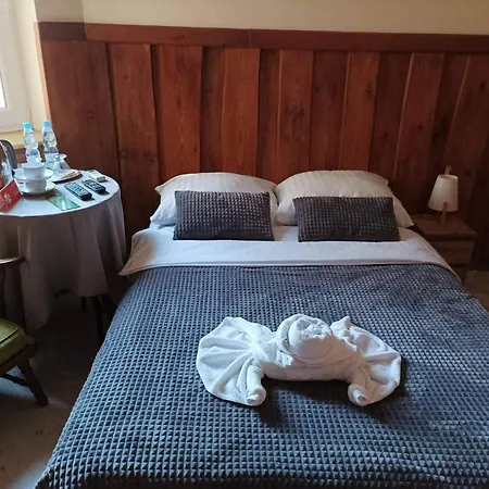 Karczma Michelle * ياركوفيتسا